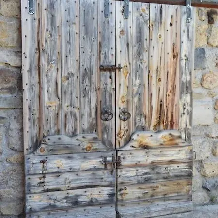 Vakantiehuis Maison De Caractere A Le *