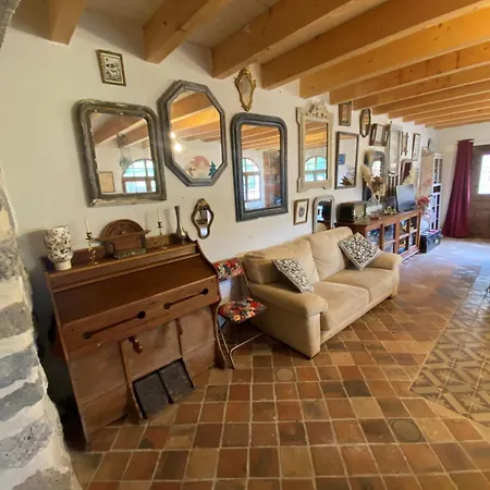 Holiday home Maison De Caractere A Le *