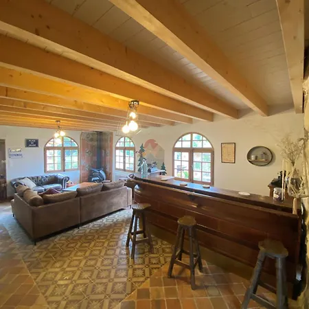 Maison De Caractere A Le
